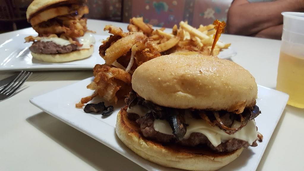 Garden Steakhouse and Lounge | restaurant | 2007 Highway 71 N, Jackson, MN 56143, USA | 5078473110 OR +1 507-847-3110