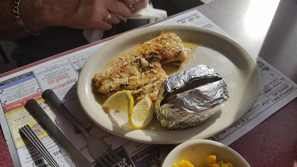 Marcos | restaurant | 2510 Rte 9W, Ravena, NY 12143, USA | 5187567666 OR +1 518-756-7666