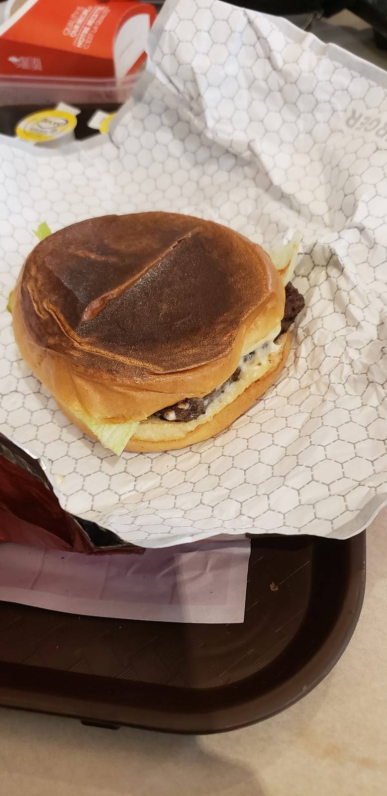 Wendys | restaurant | 5051 Harvester Rd, Burlington, ON L7L 6S1, Canada | 9056373964 OR +1 905-637-3964