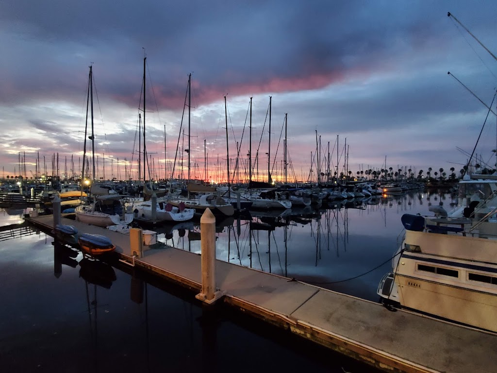 22nd Street Landing Sportfishing | meal takeaway | 141 W 22nd St, San Pedro, CA 90731, USA | 3108328304 OR +1 310-832-8304