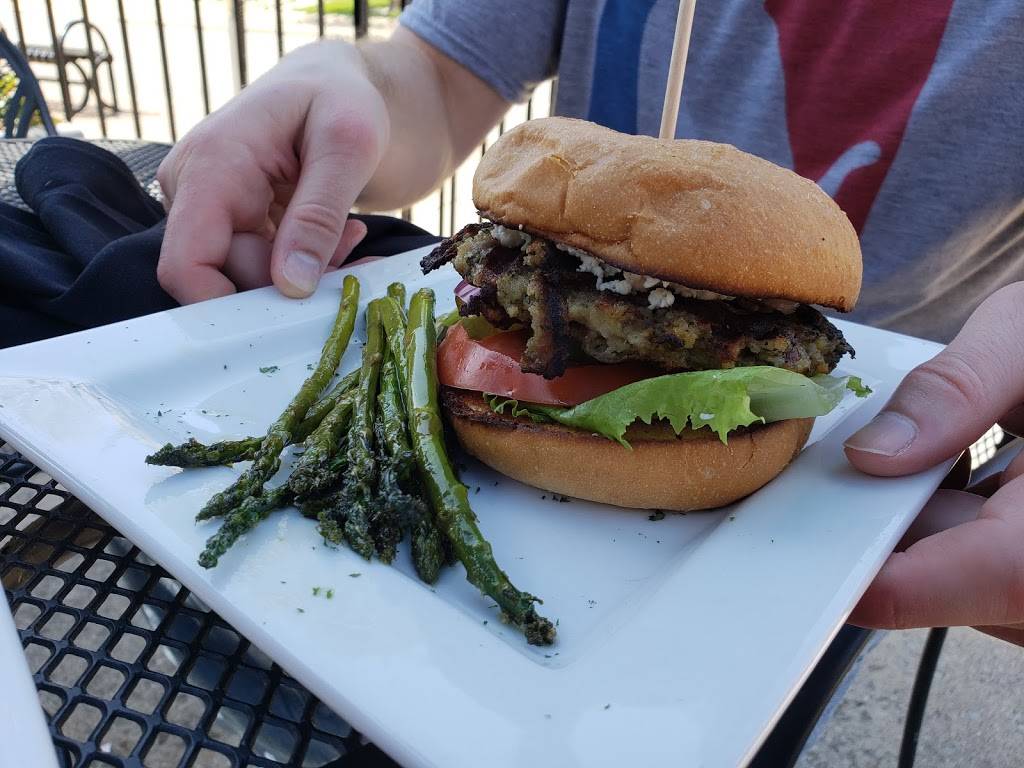 Obed & Isaacs Microbrewery | restaurant | 500 S 6th St, Springfield, IL 62701, USA | 2176700627 OR +1 217-670-0627