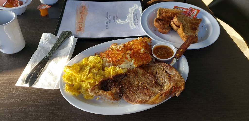 Joes Diner House | restaurant | 10417 S Prairie Ave, Inglewood, CA 90303, USA | 4247025559 OR +1 424-702-5559