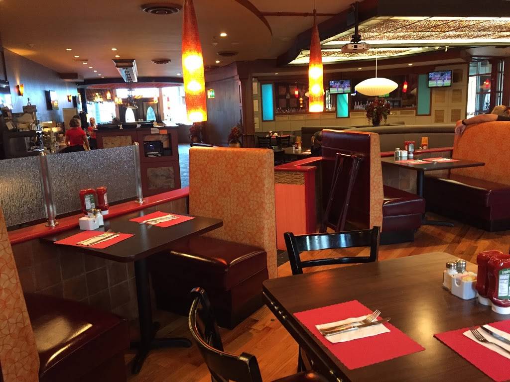 D lux Diner | restaurant | 14 Crystal Run Crossing, Wallkill, NY 12589, USA | 8456927577 OR +1 845-692-7577