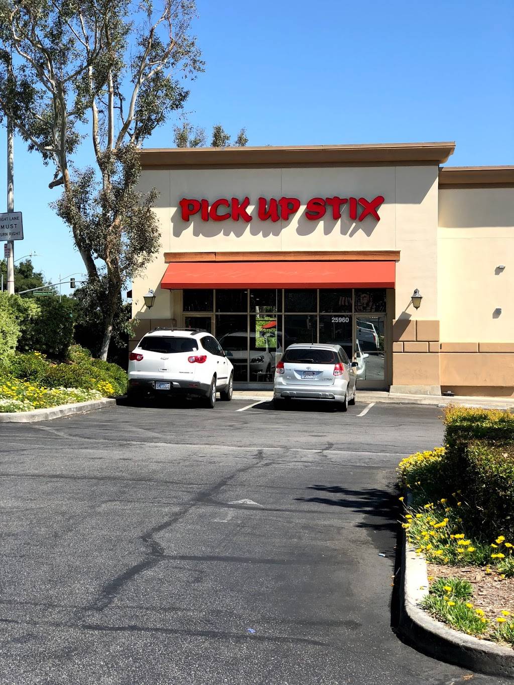 Pick Up Stix Fresh Asian Flavors | meal takeaway | 25960 The Old Rd, Valencia, CA 91355, USA | 6612882090 OR +1 661-288-2090