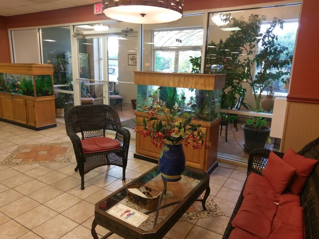 Carolina Fine Foods | restaurant | 625 SE Main St, Simpsonville, SC 29681, USA | 8649673335 OR +1 864-967-3335