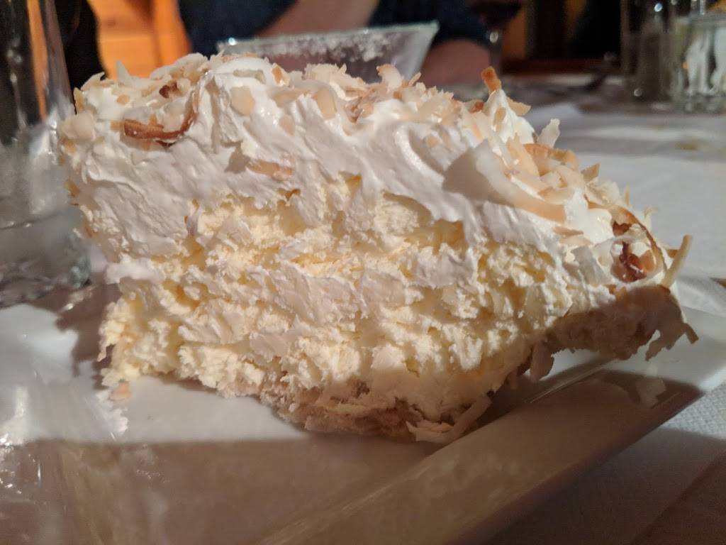 Timberline Inn | restaurant | 33141 School St, Dowagiac, MI 49047, USA | 2697826362 OR +1 269-782-6362