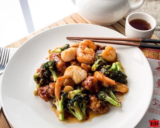 Pearl Chinese & Japanese | restaurant | 339 N Lansdowne Ave, Lansdowne, PA 19050, USA | 6106233227 OR +1 610-623-3227