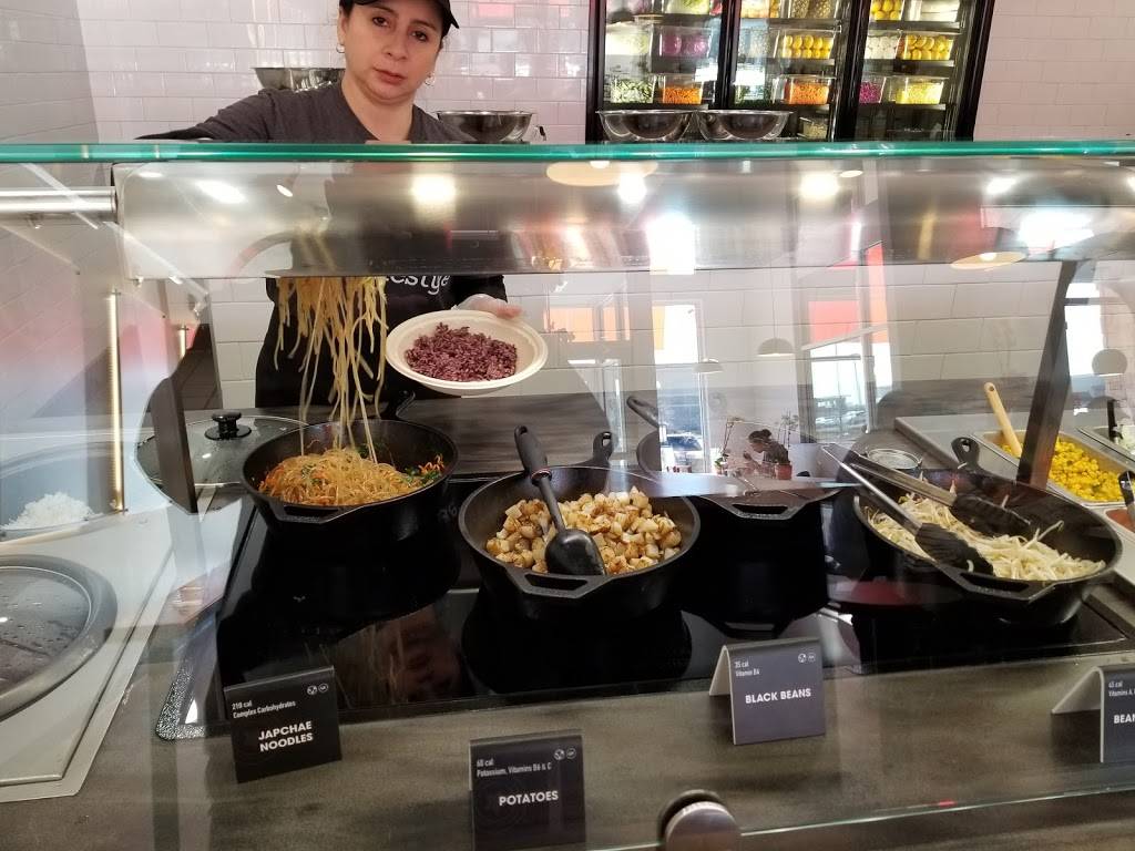 BIBIBOP Asian Grill | restaurant | 6455 W 135th St, Overland Park, KS 66223, USA | 9136028156 OR +1 913-602-8156
