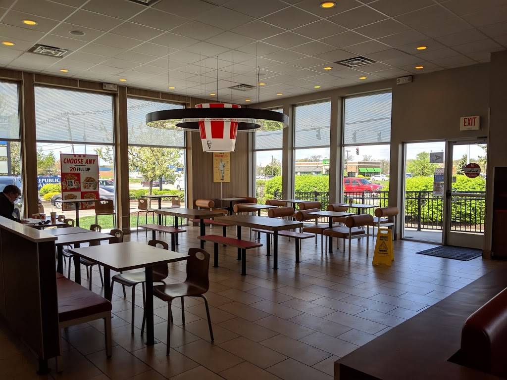 KFC | restaurant | 4812 Outer Loop, Louisville, KY 40219, USA | 5029665439 OR +1 502-966-5439