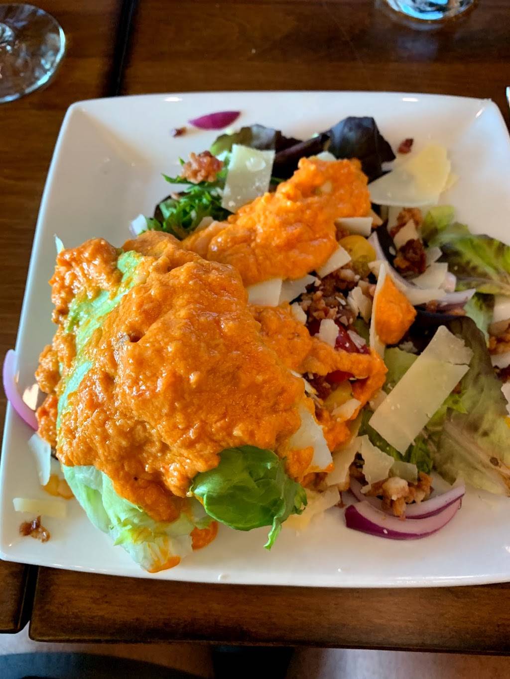 Combine, A Bass Street Restaurant | restaurant | 910 Bend Blvd Suite B, East Moline, IL 61244, USA | 3095245380 OR +1 309-524-5380