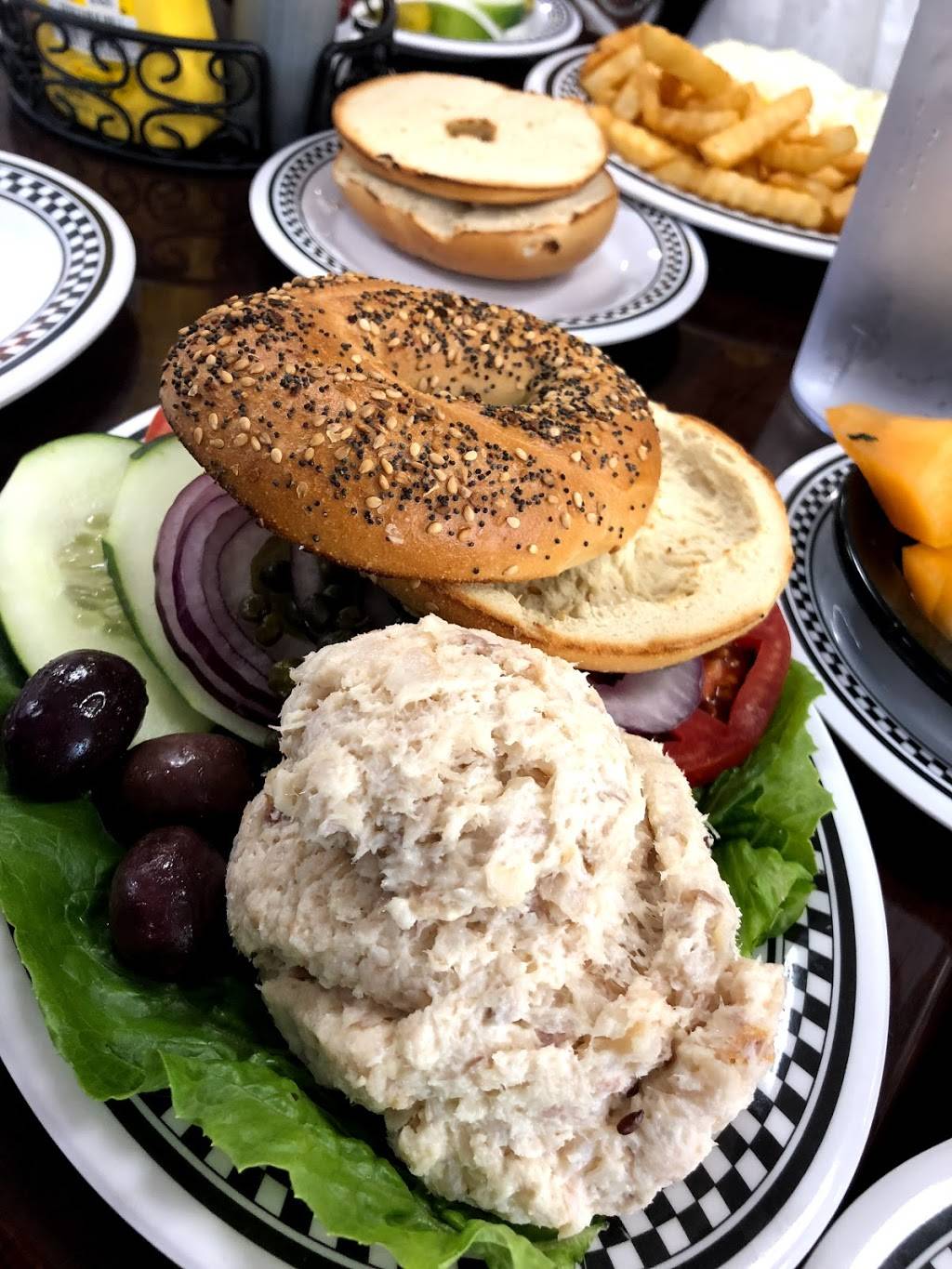 The Essen Room | restaurant | 25 Hooks Ln, Pikesville, MD 21208, USA | 4106537666 OR +1 410-653-7666