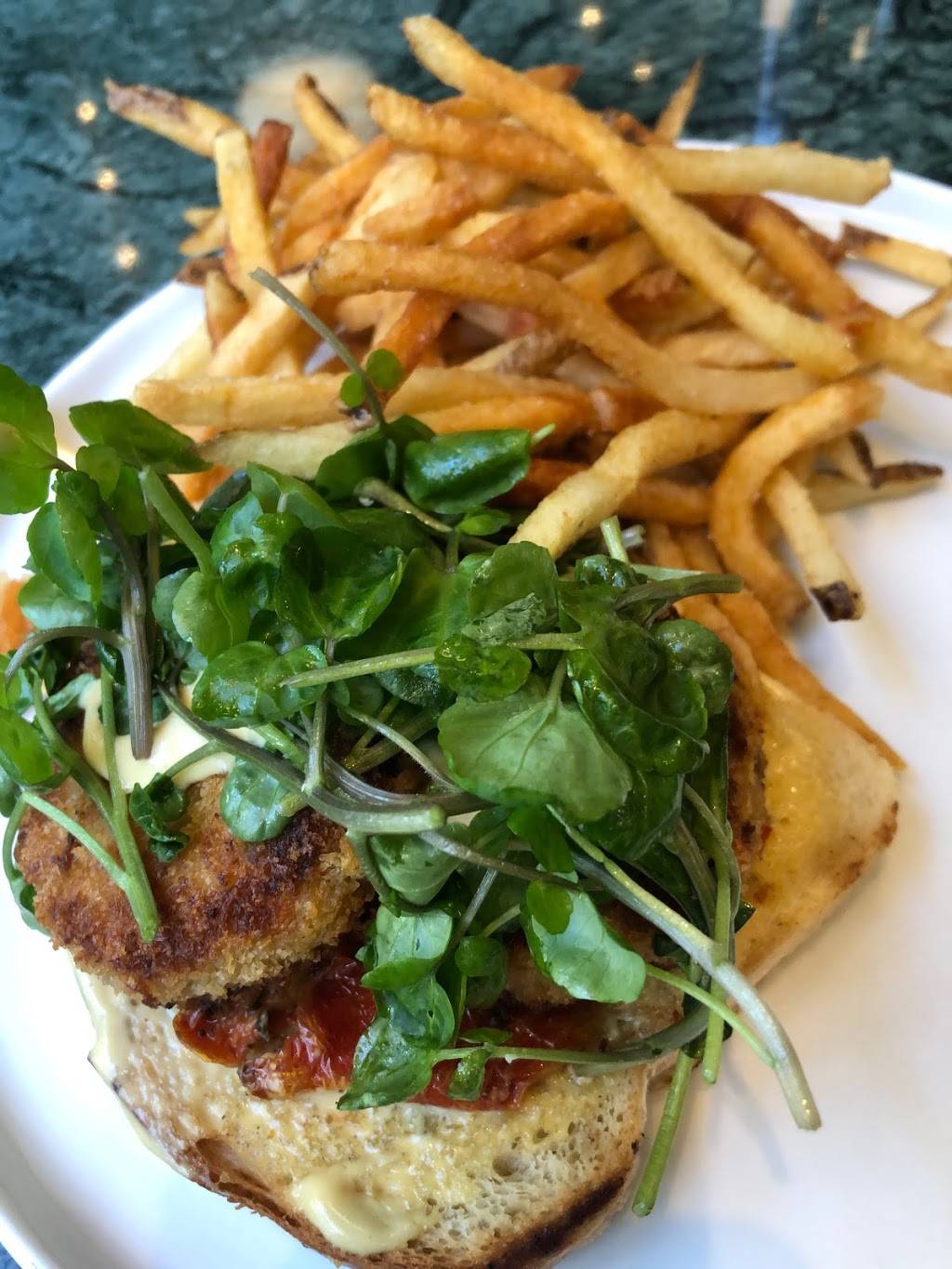 Fauntleroy MKE | restaurant | 316 N Milwaukee St, Milwaukee, WI 53202, USA | 4142699908 OR +1 414-269-9908