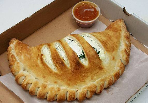 Good Fellas Dulles | restaurant | 23520 Overland Dr suite 108, Sterling, VA 20166, USA | 7036652216 OR +1 703-665-2216