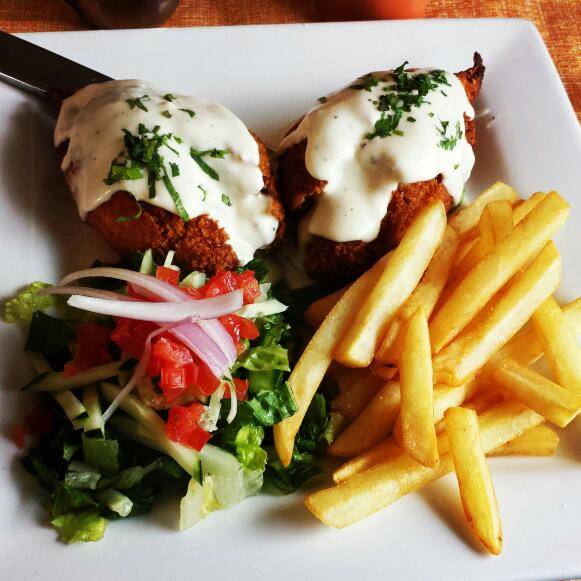 Mariscos Del Puerto | restaurant | 10430 Culebra Rd, San Antonio, TX 78251, USA | 2106379404 OR +1 210-637-9404