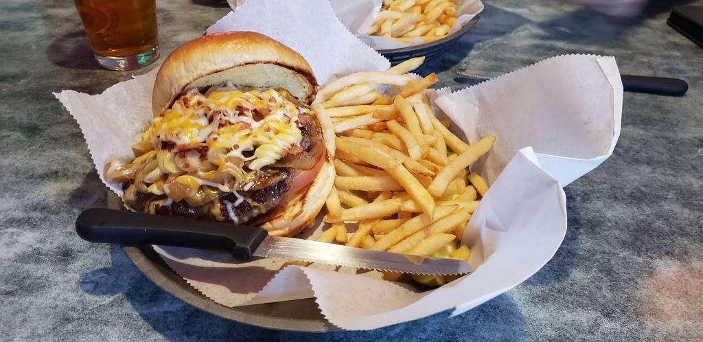 KCs Cabin | restaurant | 309 IL-173, Spring Grove, IL 60081, USA | 8156752205 OR +1 815-675-2205