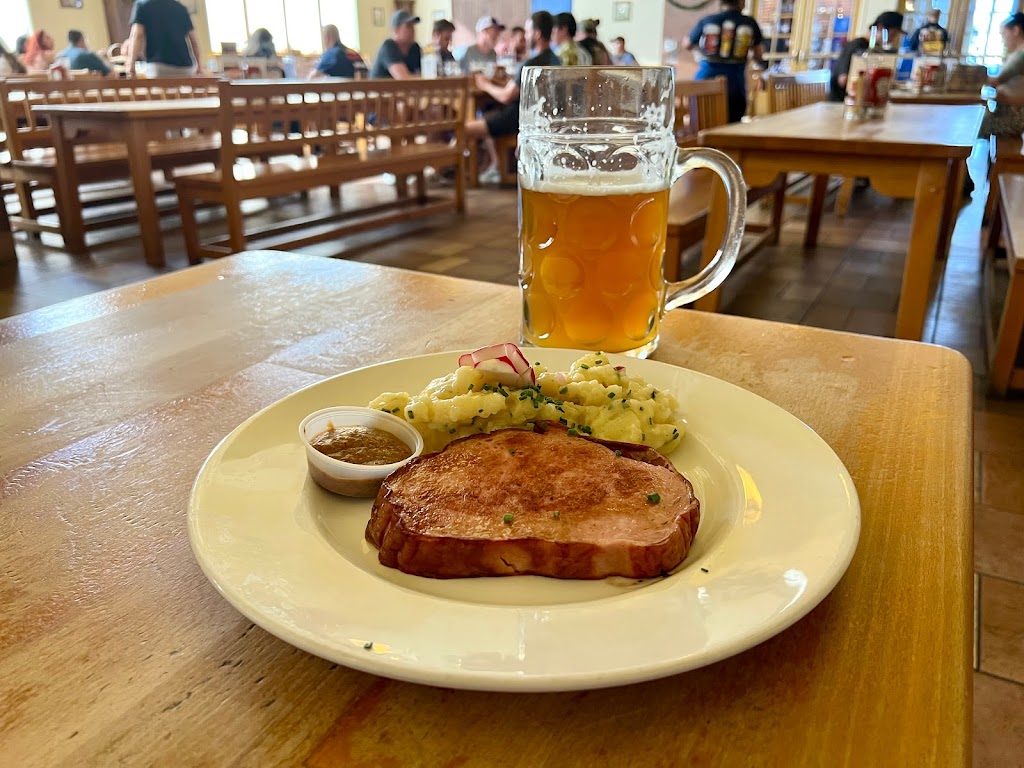 Hofbrauhaus Las Vegas | restaurant | 4510 Paradise Rd, Las Vegas, NV 89169, USA | 7028532337 OR +1 702-853-2337