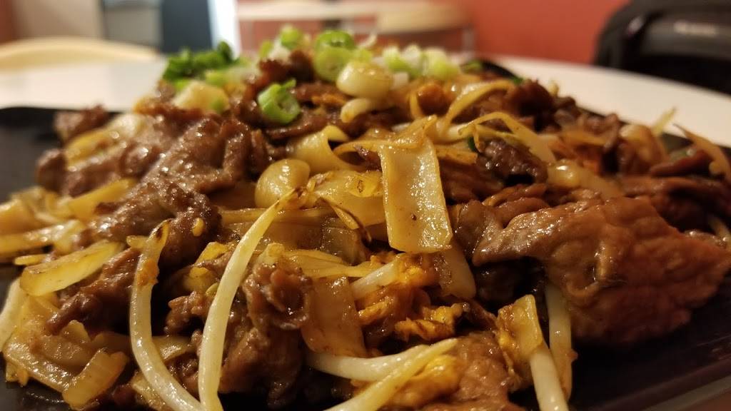 Fusa | restaurant | 303 S Greenwich Rd, Wichita, KS 67207, USA | 3166181818 OR +1 316-618-1818