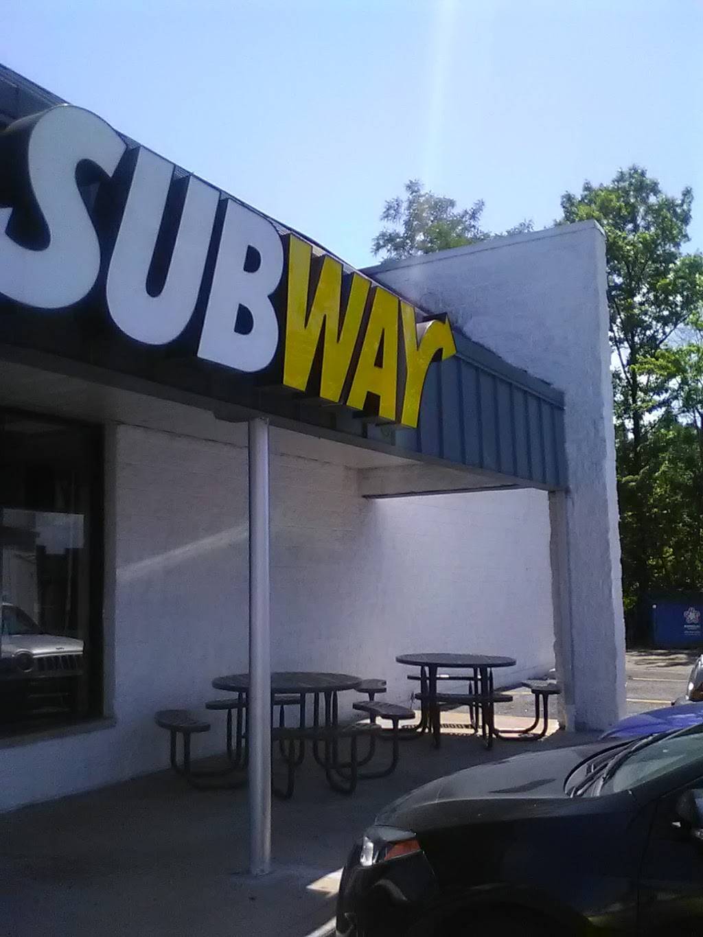 Subway | restaurant | 3004 Calumet Ave, Valparaiso, IN 46383, USA | 2194629666 OR +1 219-462-9666
