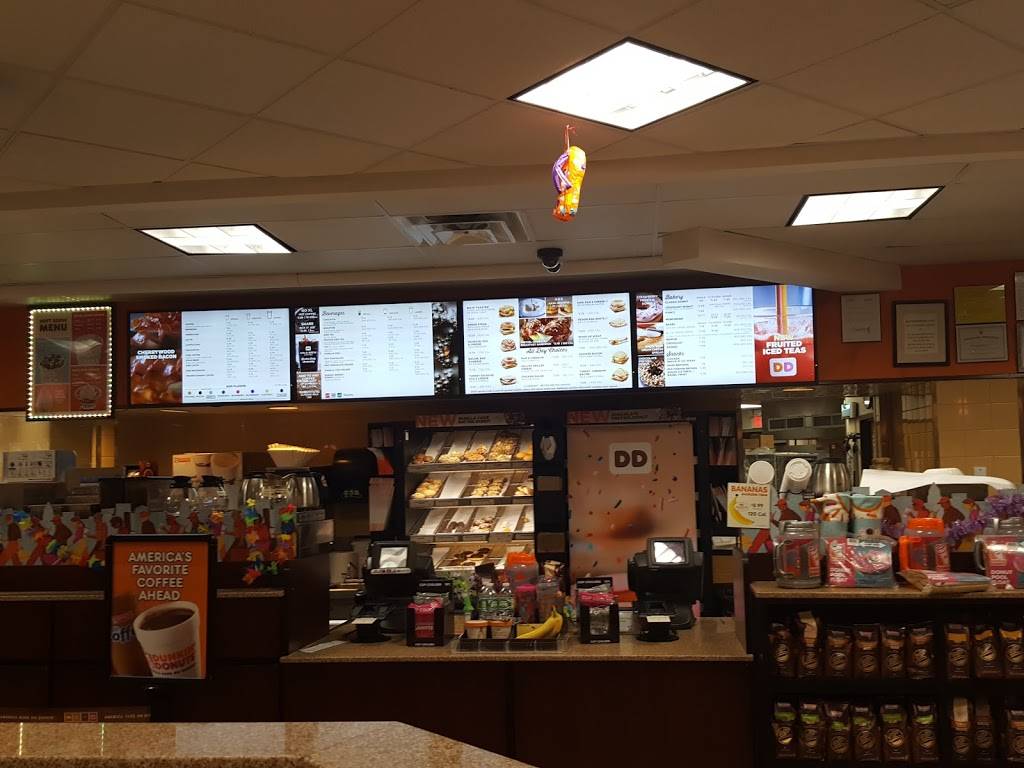 Dunkin | bakery | 31 Main St, Milford, MA 01757, USA | 5084737032 OR +1 508-473-7032
