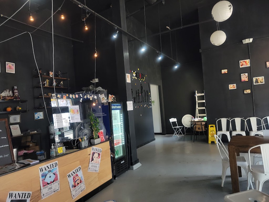 straw hat poke | restaurant | 631 W Madison St #135, Tallahassee, FL 32304, USA | 8502222012 OR +1 850-222-2012