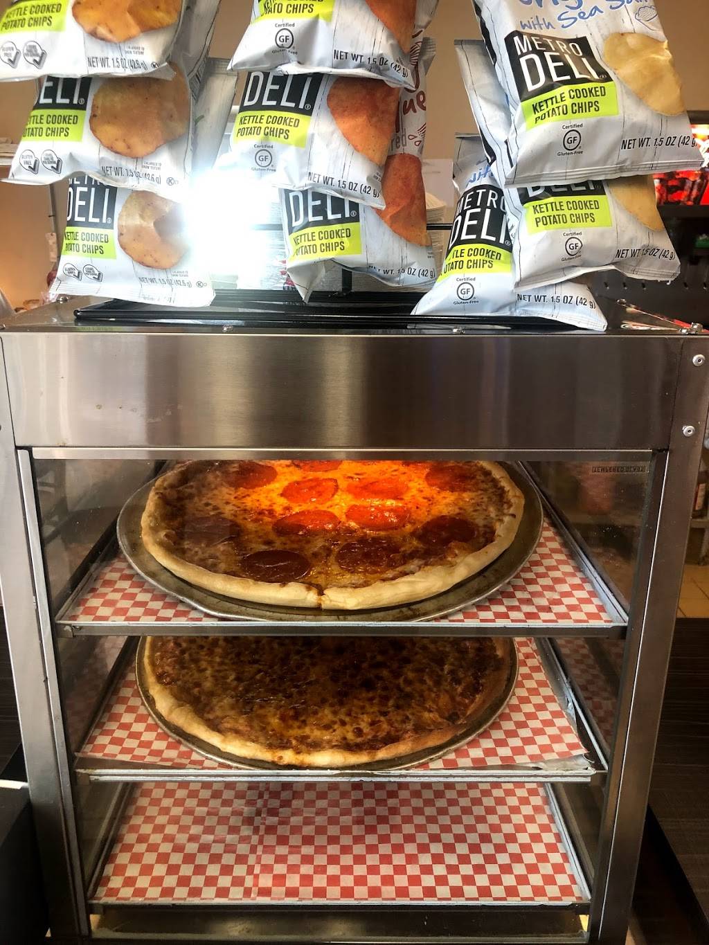 Mellies New York Deli LWR | restaurant | 10508 FL-64, Bradenton, FL 34212, USA | 9418963543 OR +1 941-896-3543