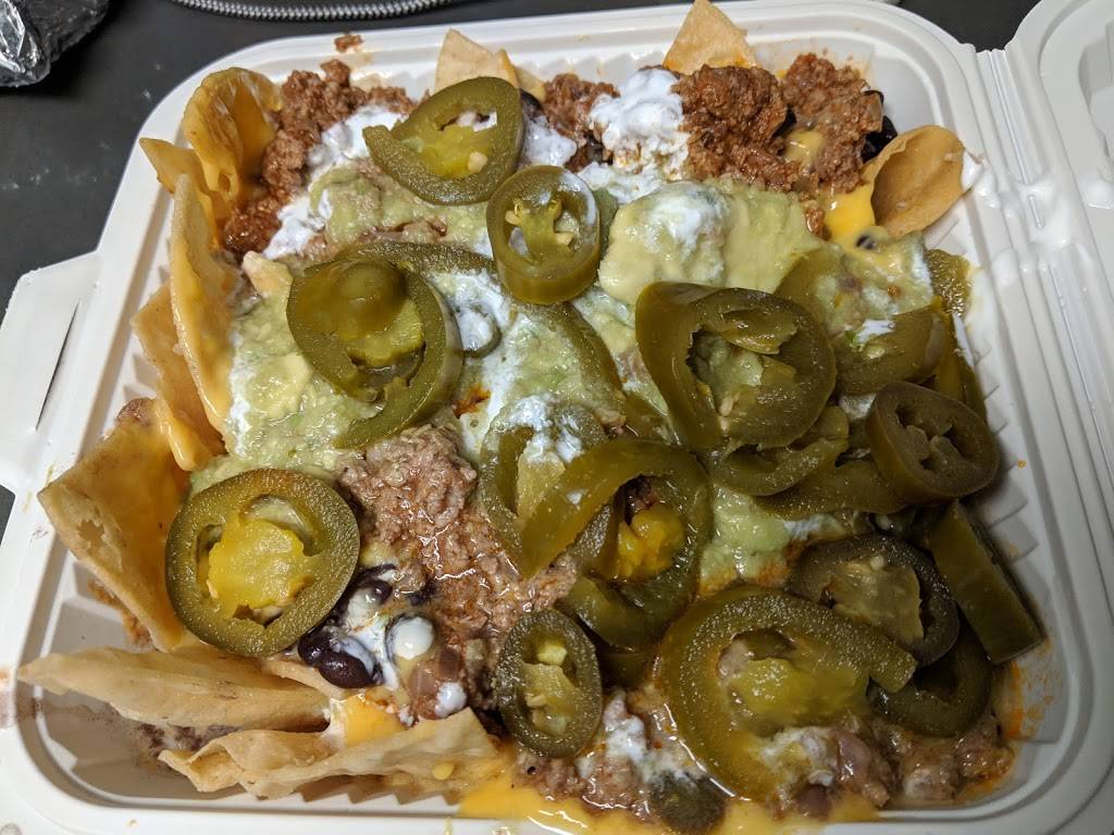 Iguanas Burritozilla | restaurant | 1008 Blossom Hill Rd, San Jose, CA 95123, USA | 6692550800 OR +1 669-255-0800