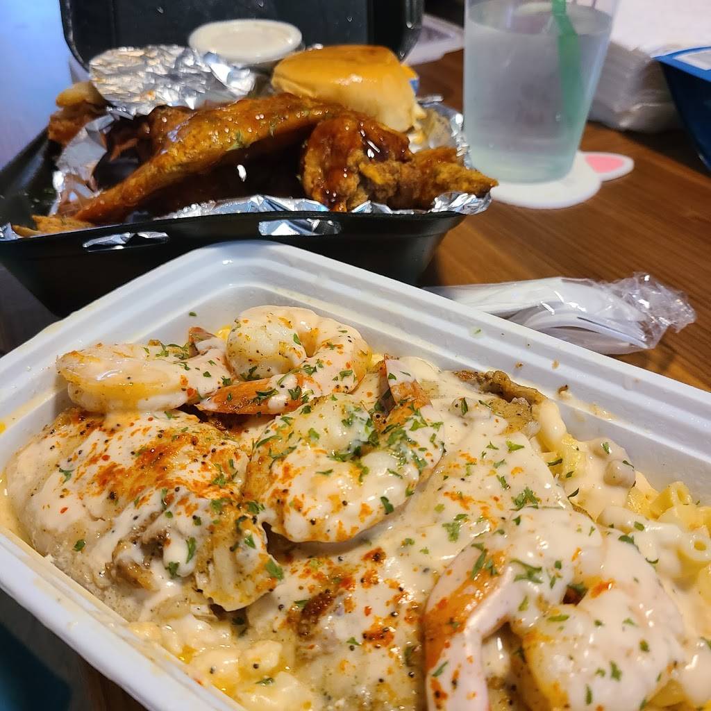 Boss Queens Soul Cafe | restaurant | 871 N Military Hwy, Norfolk, VA 23502, USA | 7578939243 OR +1 757-893-9243