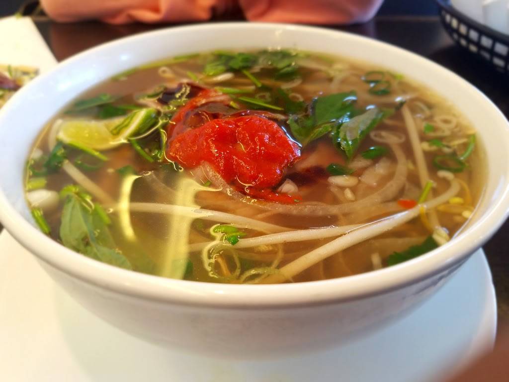 Pho 77 | restaurant | 1760 S Tippecanoe Ave, San Bernardino, CA 92408, USA | 9097962277 OR +1 909-796-2277
