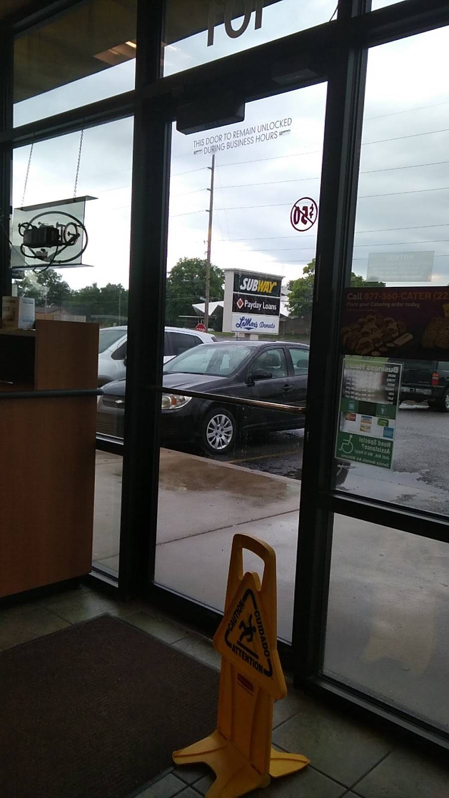 Subway | meal takeaway | 3301 E Harry St, Wichita, KS 67218, USA | 3166861769 OR +1 316-686-1769