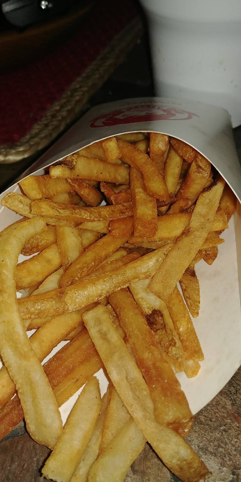 Wendys | restaurant | 14015 Lorain Ave, Cleveland, OH 44111, USA | 2162521990 OR +1 216-252-1990