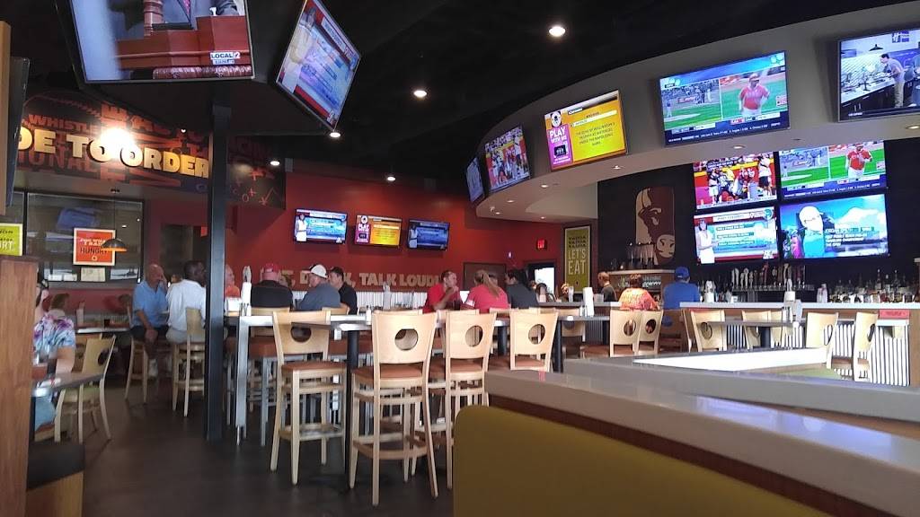 Buffalo Wings & Rings | restaurant | 1607 Flossie Dr, Greendale, IN 47025, USA | 8125129464 OR +1 812-512-9464