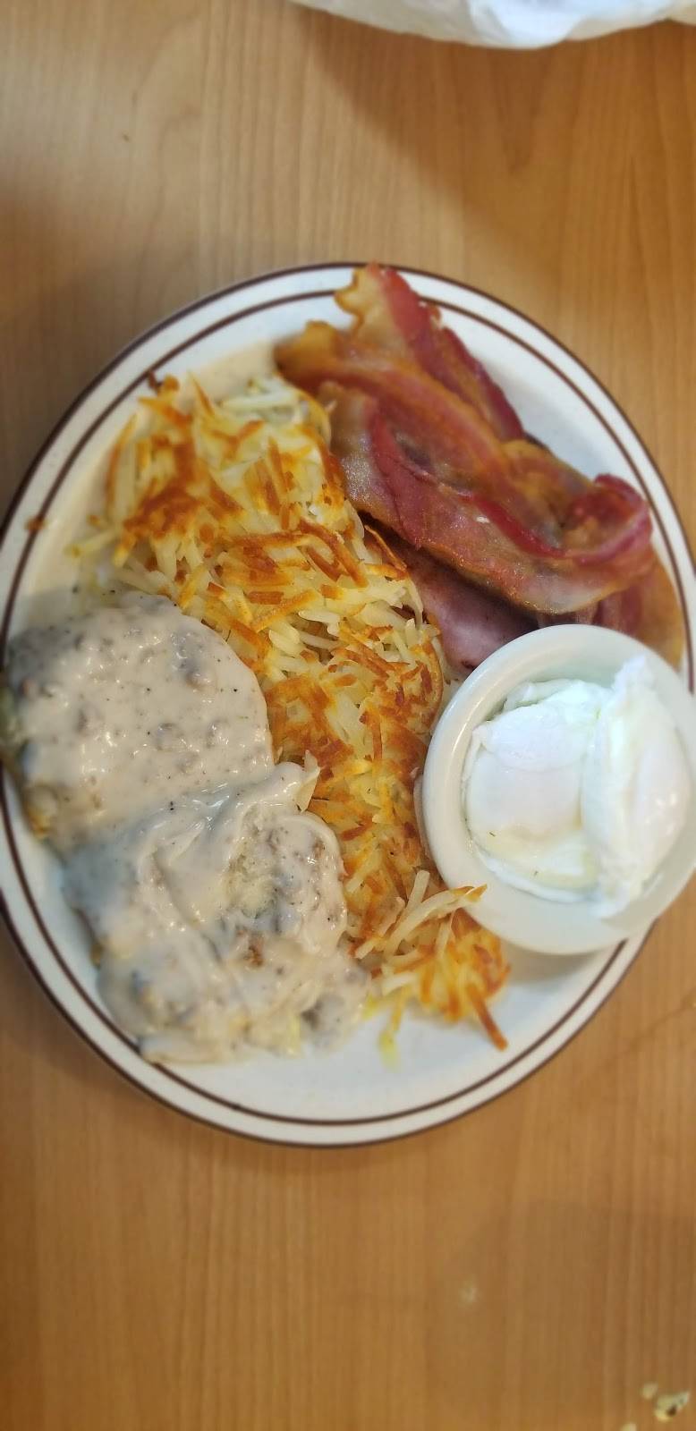 Camm Café | restaurant | 55 N Howard Ave, Croswell, MI 48422, USA | 8106794499 OR +1 810-679-4499