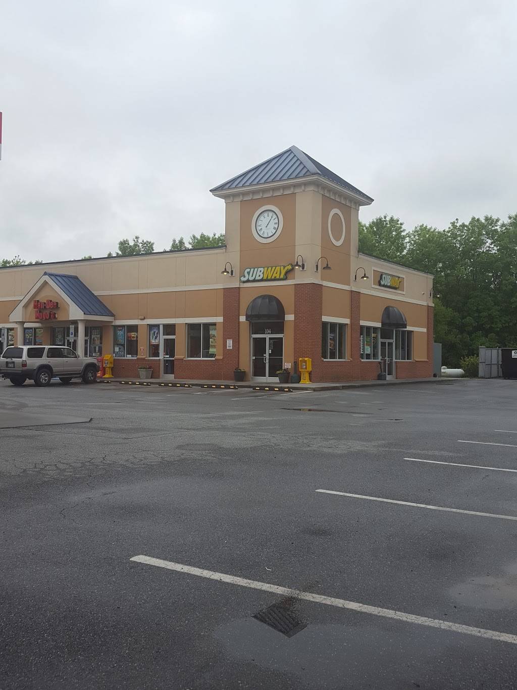 Subway Restaurants | restaurant | 104 Regents Center Ct, Lexington, NC 27292, USA | 3362379305 OR +1 336-237-9305