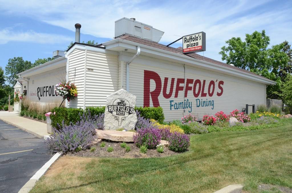 Ruffolos Pizza | restaurant | 11820 Sheridan Rd, Pleasant Prairie, WI 53158, USA | 2626944003 OR +1 262-694-4003