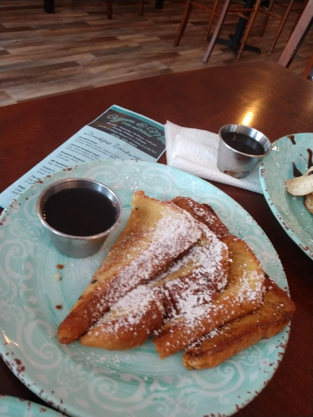 Yours and Mine Cafe and Bakery | restaurant | 2104, 132 E College St, Covina, CA 91723, USA | 6263319095 OR +1 626-331-9095