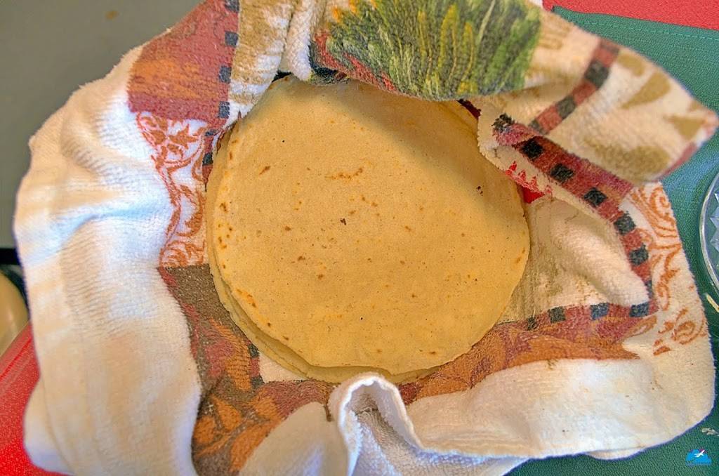 La Cocina Guerrerense | restaurant | 1511 Fort Campbell Blvd, Clarksville, TN 37042, USA | 9319193181 OR +1 931-919-3181