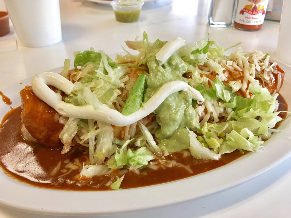 Super Burrito & Tacqueria | restaurant | 90 W Court St, Woodland, CA 95695, USA | 5306665499 OR +1 530-666-5499