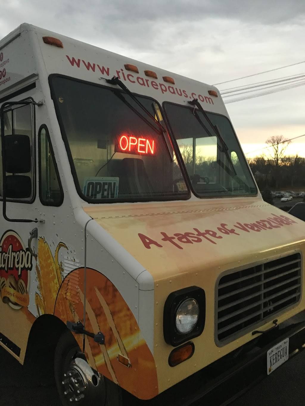 RicArepa Food Truck | restaurant | 3485 James Madison Hwy, Haymarket, VA 20169, USA | 7032259719 OR +1 703-225-9719