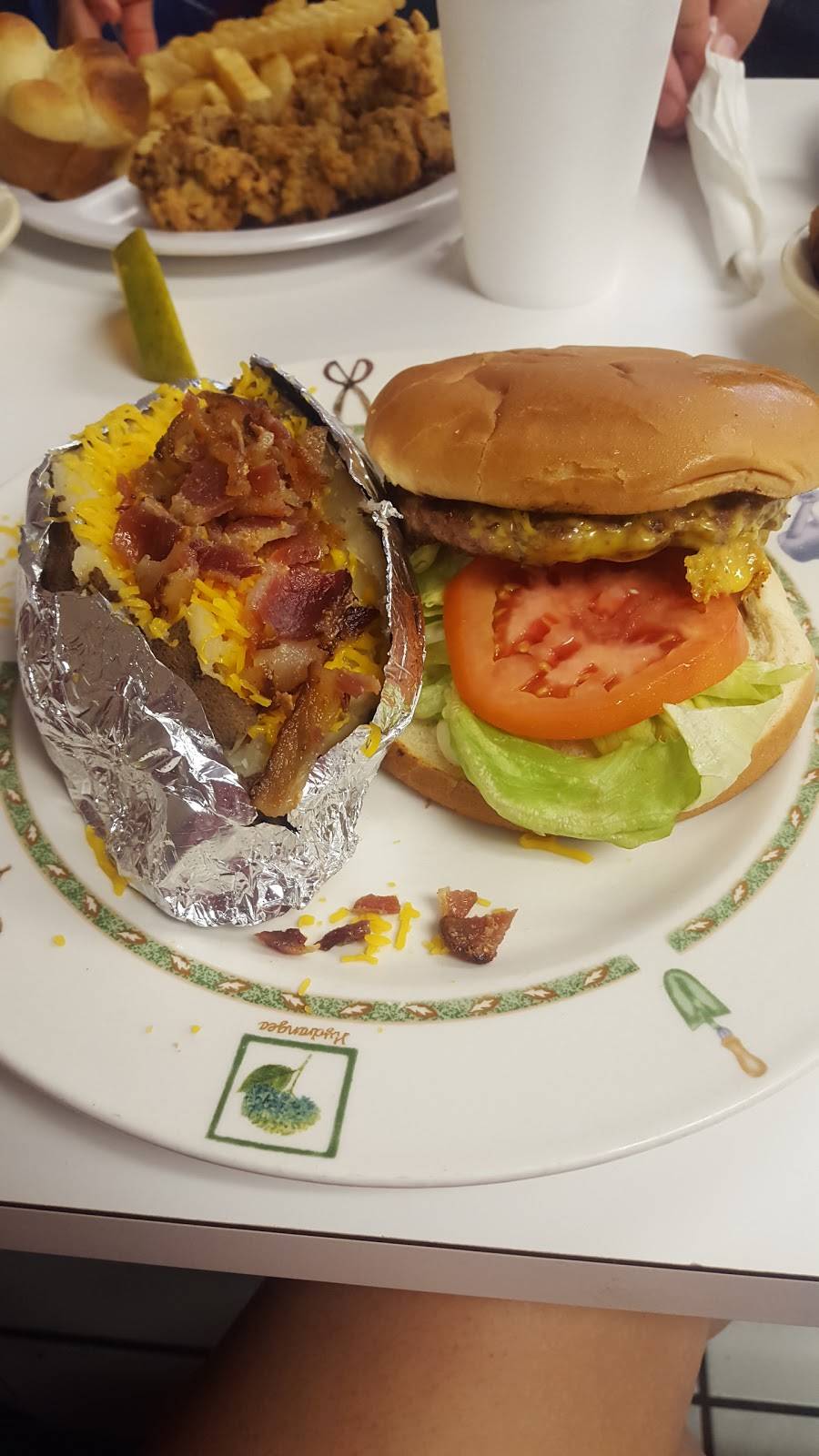 Bobs Family Restaurant | restaurant | 1016 N Washington Ave, Durant, OK 74701, USA | 5809319987 OR +1 580-931-9987