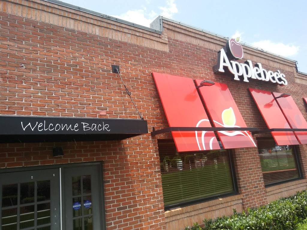 Applebees Grill + Bar | restaurant | Georgia 124, 1925 Scenic Hwy N, Snellville, GA 30078, USA | 7709791947 OR +1 770-979-1947