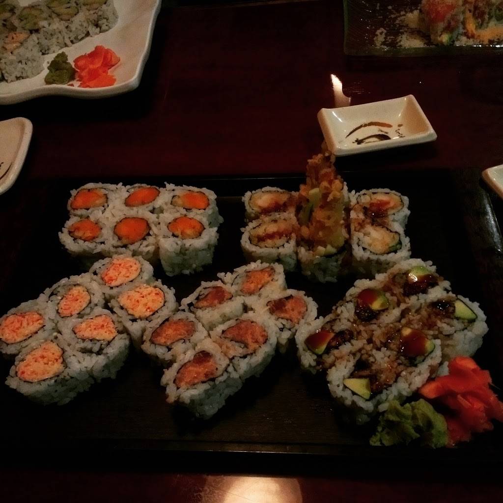 Fujiyama | restaurant | 35840 Chester Rd, Avon, OH 44011, USA | 4409373888 OR +1 440-937-3888
