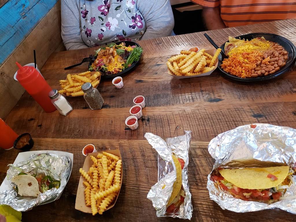 Taco Garage | restaurant | 2901 Mall Rd, Florence, AL 35630, USA | 2563670999 OR +1 256-367-0999