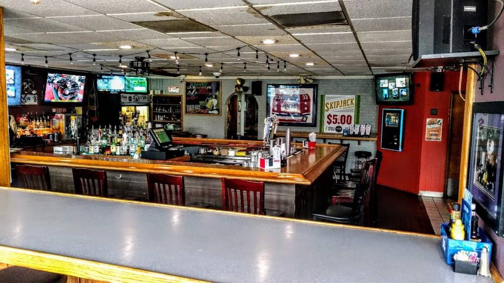 Skipjacks Crab House | restaurant | 7703 Belair Rd, Baltimore, MD 21236, USA | 4106685053 OR +1 410-668-5053