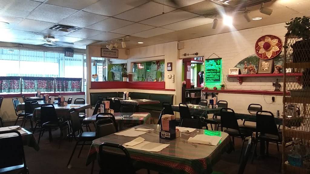 Poncho and Ciscos | restaurant | 36942 Jefferson Ave, Harrison Charter Township, MI 48045, USA | 5864656161 OR +1 586-465-6161