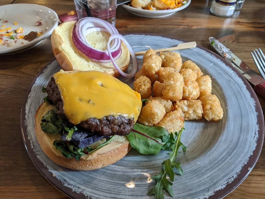 The 1894 Lodge neighborhood bar and grill | restaurant | 409 E Main St, New Washington, IN 47162, USA | 8126289006 OR +1 812-628-9006