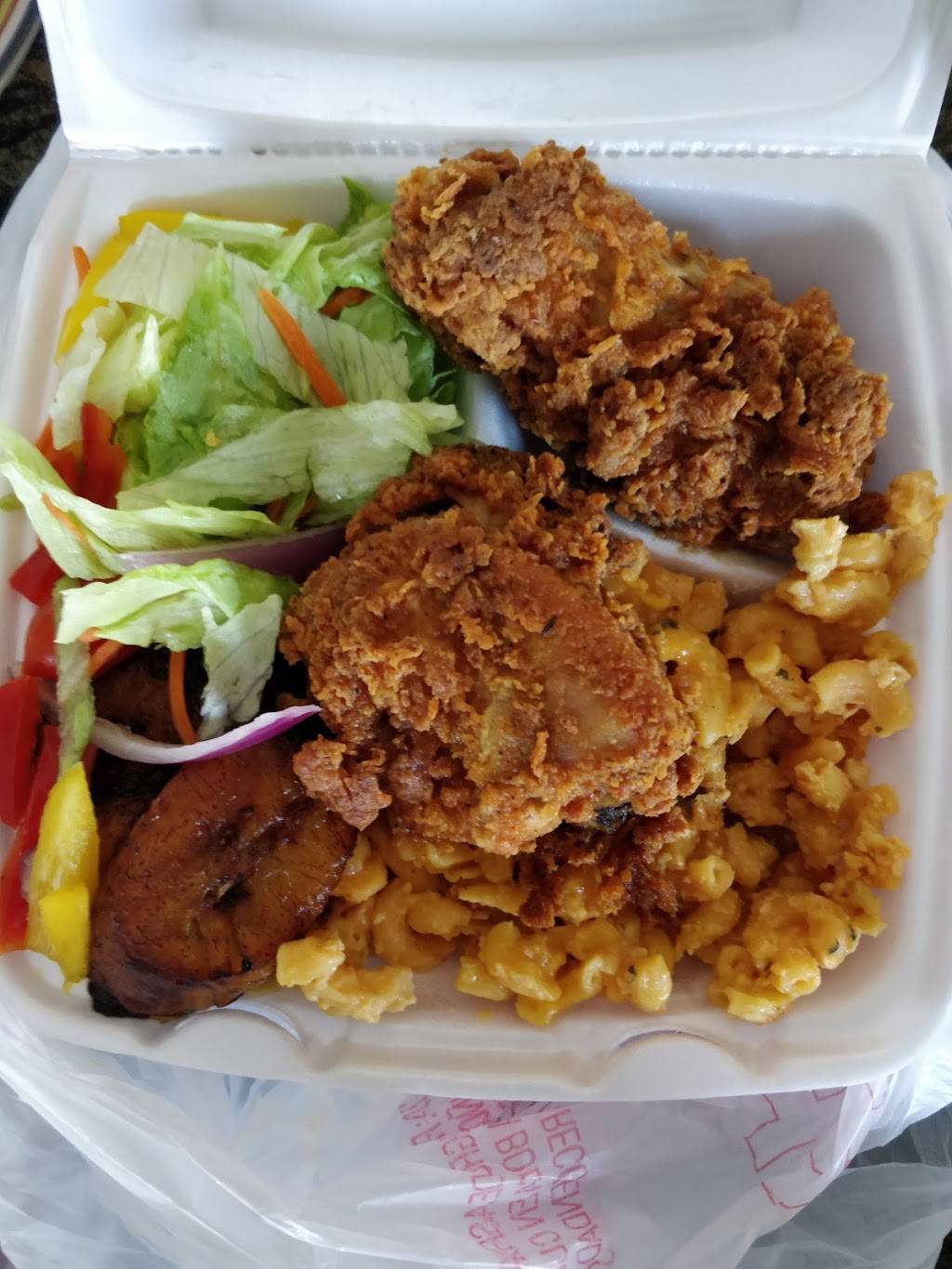 Cherrys Caribbean Palace - Jamaican and Soul Food | restaurant | 415 Main St, Freemansburg, PA 18017, USA | 6104194456 OR +1 610-419-4456