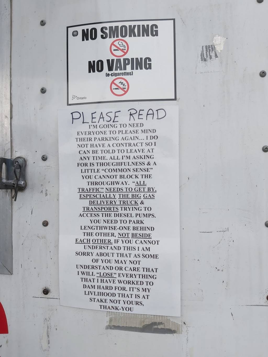 Chip truck | restaurant | 3776 Boundary Rd, Pontypool, ON L0A 1K0, Canada | 7059391598 OR +1 705-939-1598