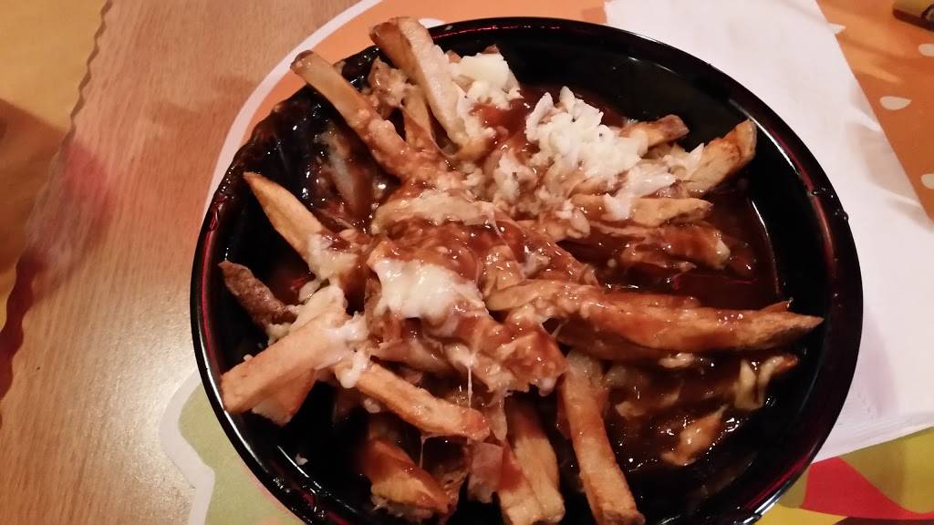 Woodpeckers Pub & Grub | restaurant | 3500 7th Street Rd, New Kensington, PA 15068, USA | 7243399287 OR +1 724-339-9287