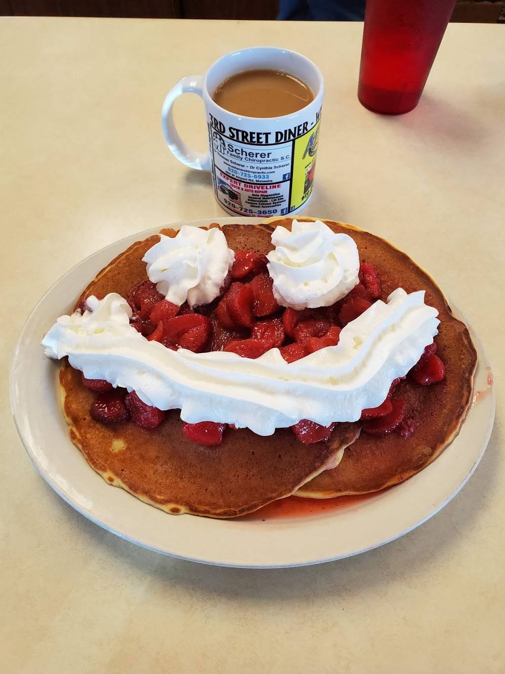 Third Street Diner | restaurant | 300 Depere St, Menasha, WI 54952, USA | 9207279500 OR +1 920-727-9500