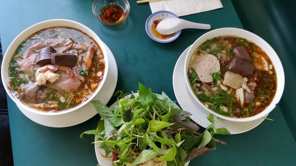 Bún Bò Huế Restaurant | restaurant | 7002 SE 82nd Ave, Portland, OR 97266, USA | 5037711141 OR +1 503-771-1141